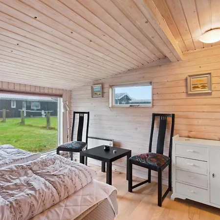 Holiday home Amazing In With 3 Bedrooms *